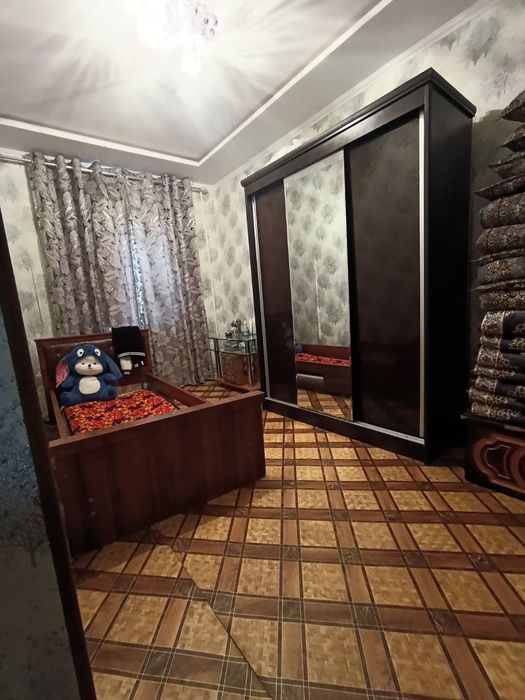 Продаётся квартира Чирчик Тройский