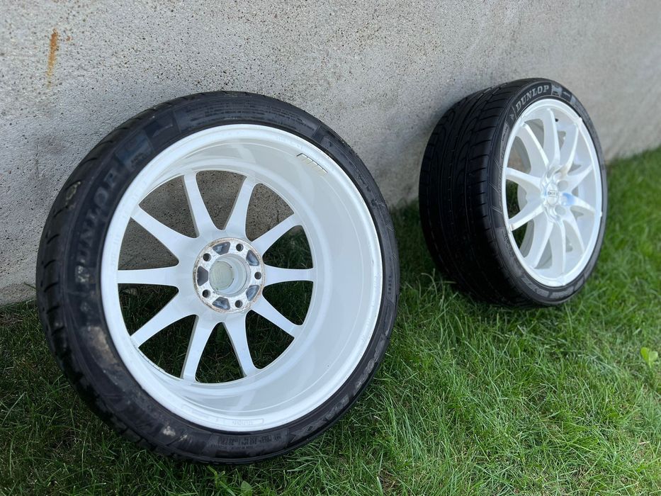 JANTE R18  DOTZ 8jx18EH2+ 225/40R18