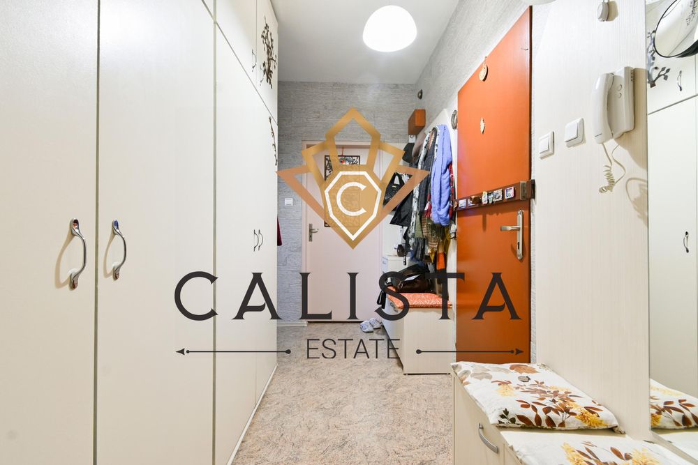 Продава се Двустаен апартамент в София, Свобода - 65 кв.м за 2460 €/кв.м - Снимка #11