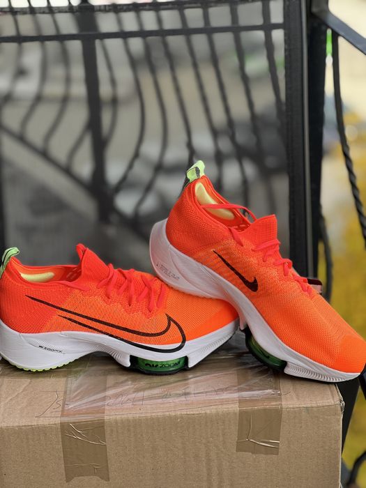 Nike Air Zoom Tempo Next %