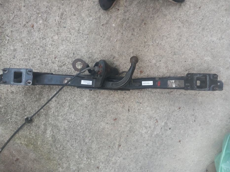 Оригинален електрически  сгъваем теглич за Mercedes w204-C-class.2007-