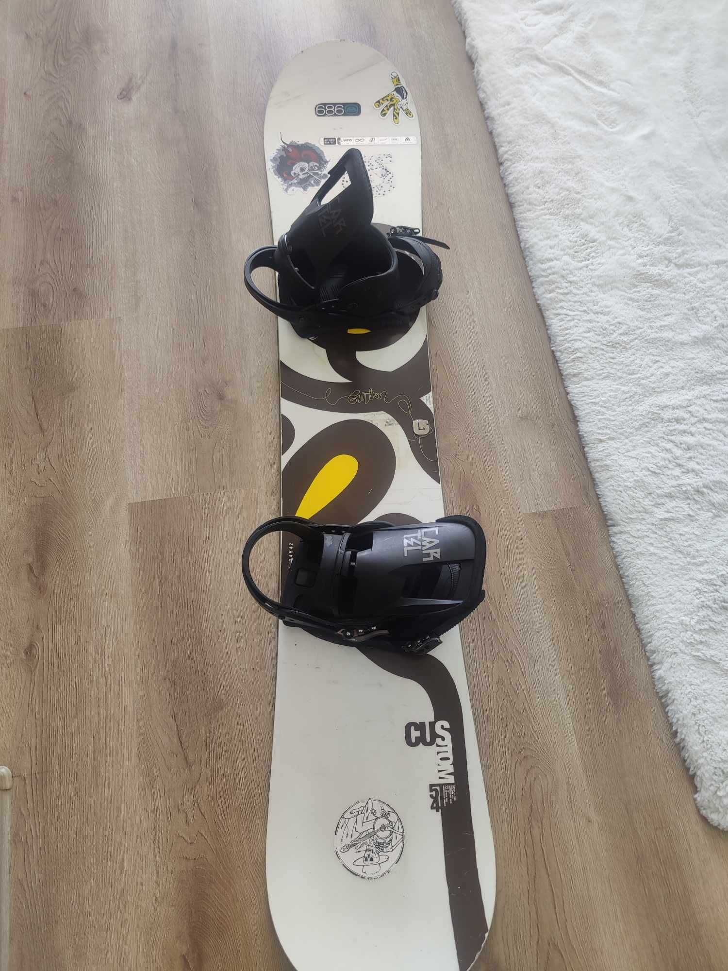 Burton Custom 154 (Camber) + Burton Cartel Reflex (size M 41-43)