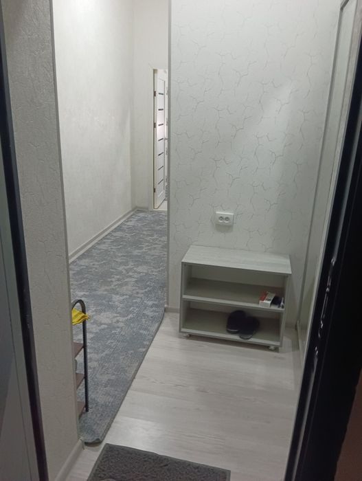 Продается 1-комнатная квартира,переделанная в 2-комнатную