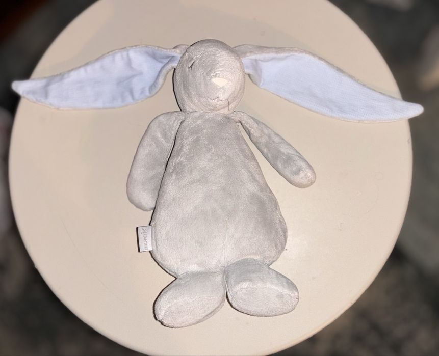 Iepuras lampa de veghe si muzicala Moonie