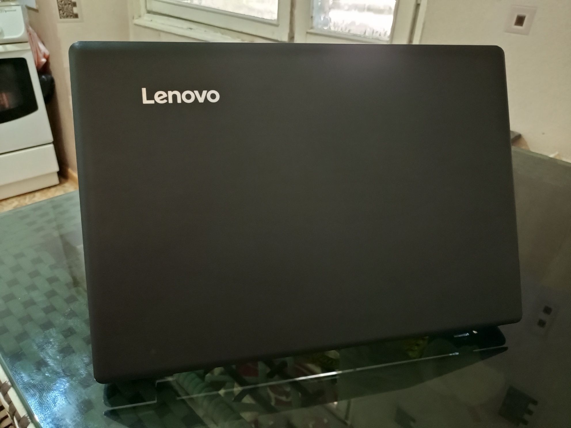 Kompyuter lenevo idepat 110