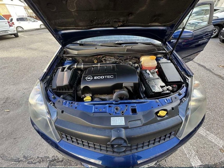 Vând Opel Astra h gtc 1,3 cdti 90 cp an 2008