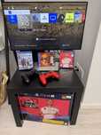 Play station 4 PRO 1TB 2 controllere jocuri(god of war, red 2, fifa 20
