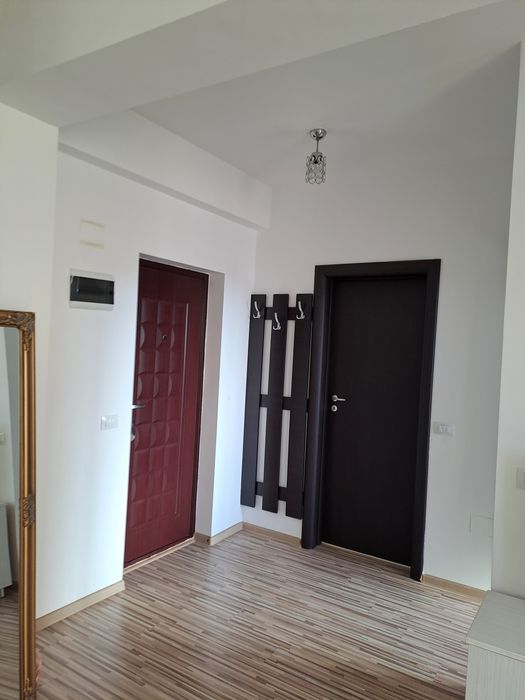 Vînd apartament cu 2 camere complet mobilat și utilat in Militari rezi