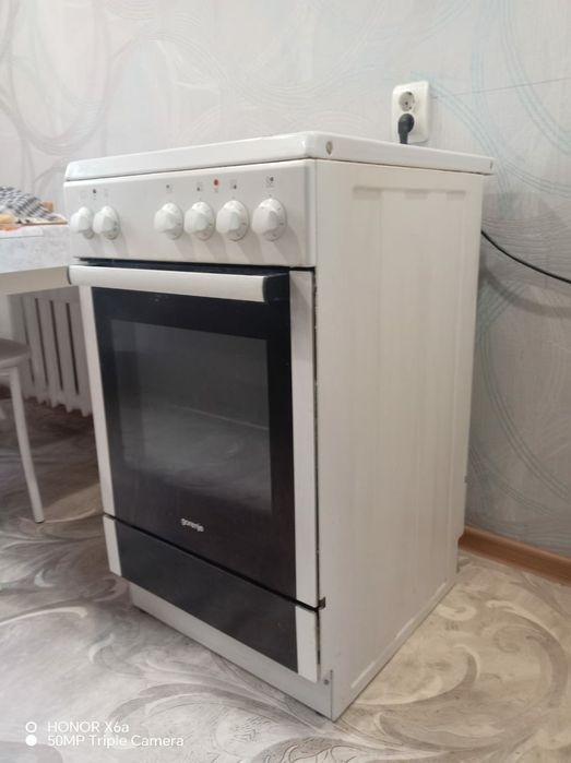 Продам 4-х комфортную плиту Goreni в хорошем состоянии