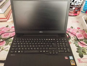 Лаптоп Fujitsu A556G 15.6