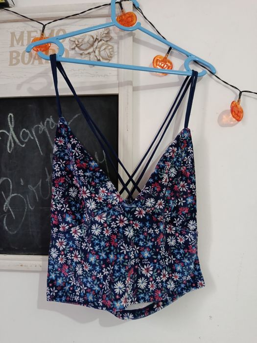 Bustiera catifea flori Stradivarius dama mărimea Xs-S 34/36