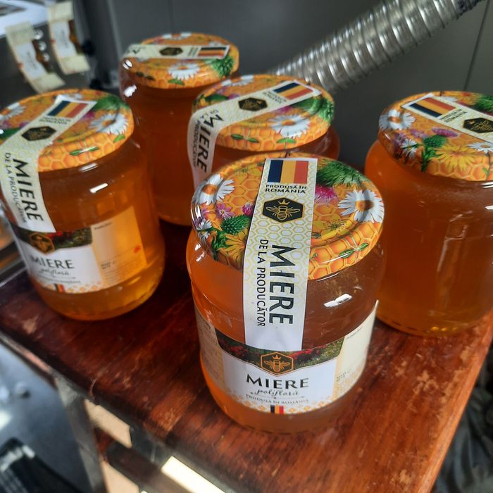 Miere de albine din producție proprie