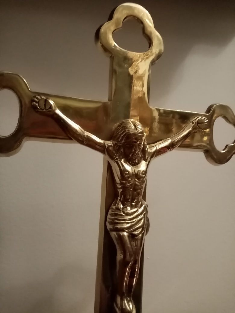 Crucifix  de masa din bronz masiv lucratura deosebita, 32 cm h