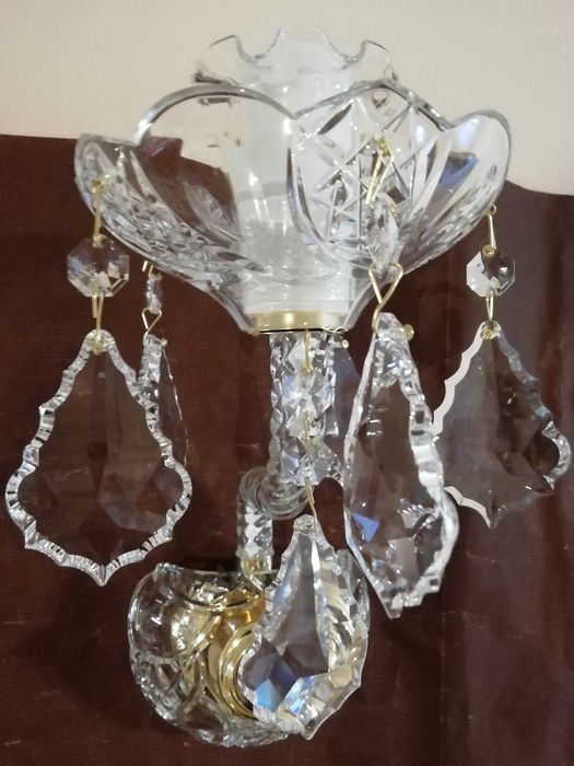 Красиви стенни лампи с кристали Swarovski