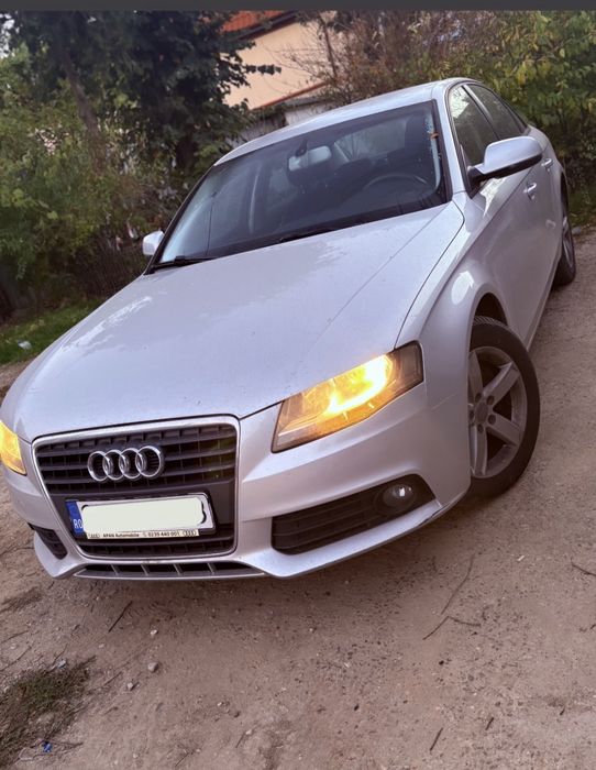 Vand Audi A4 B8 2010