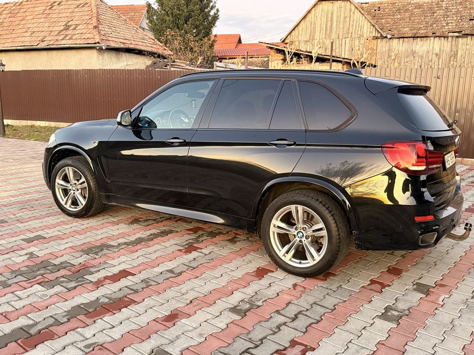 Bmw X5 M50d F15.