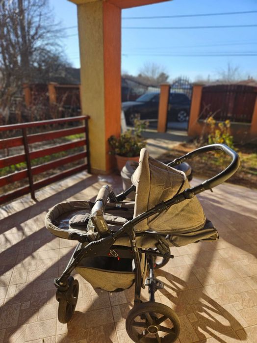 Vand Carucior bebe BOSTON Grey 3 in 1 cu scoica, landou si parte sport