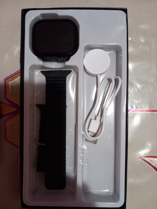 Nokia 6310 smart soat quloqchin komplekt  sotiladi narhi 500000 som