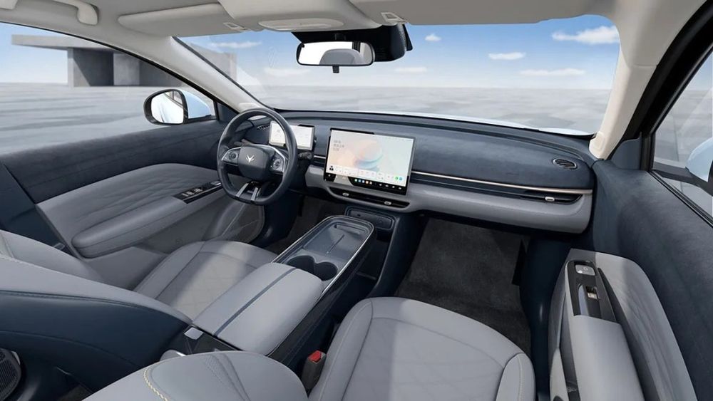 Arcfox T1 2025 — Качество и технологии от BAIC Group Под заказ