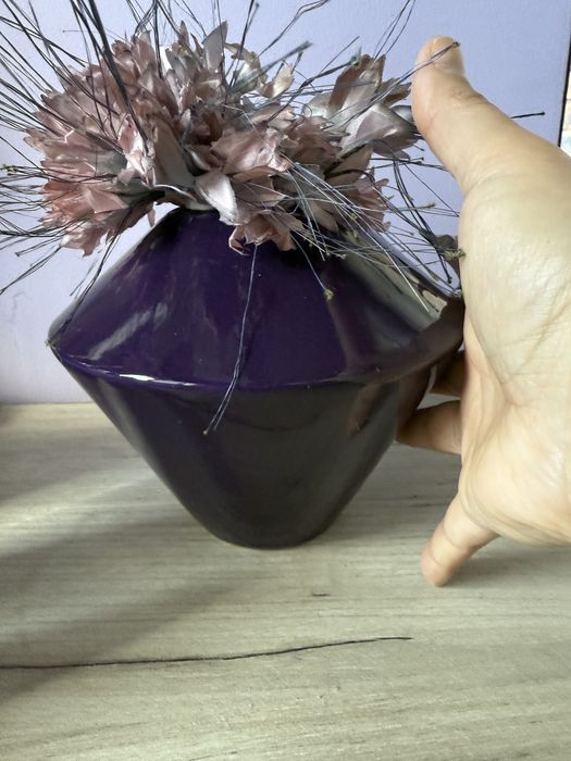 Vaza decor si plori artificiale