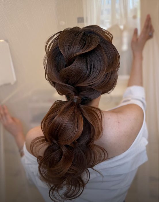 Прическа+макияж выезд есть