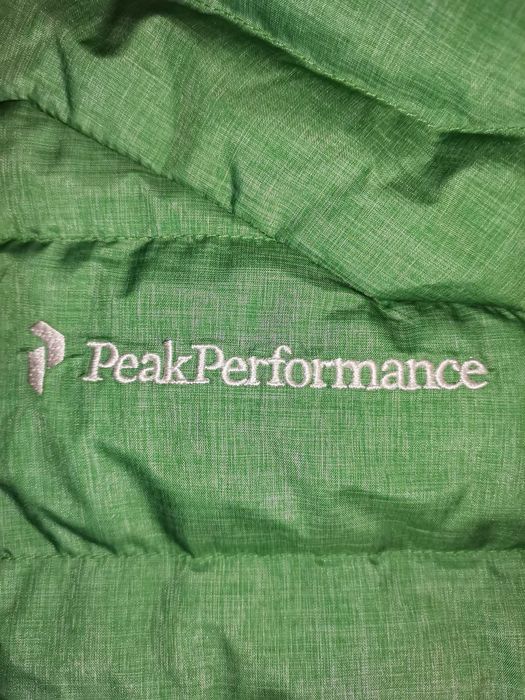 PEAK PERFORMANCE Canyons 
Мъжко пухено яке
размер Л
