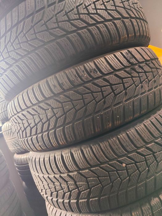 4бр.зимни гуми 215/60/17 Hankook