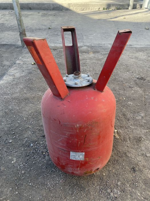 Расширительный бак сотилади