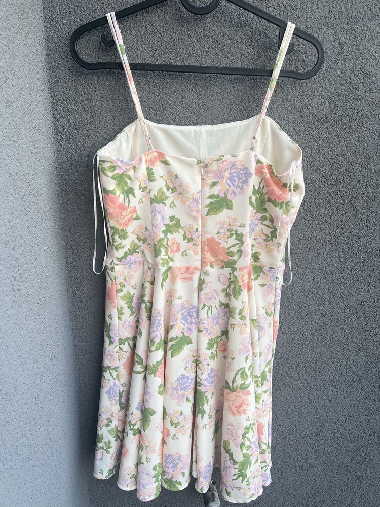 Дамаска лятна къса рокля Zara