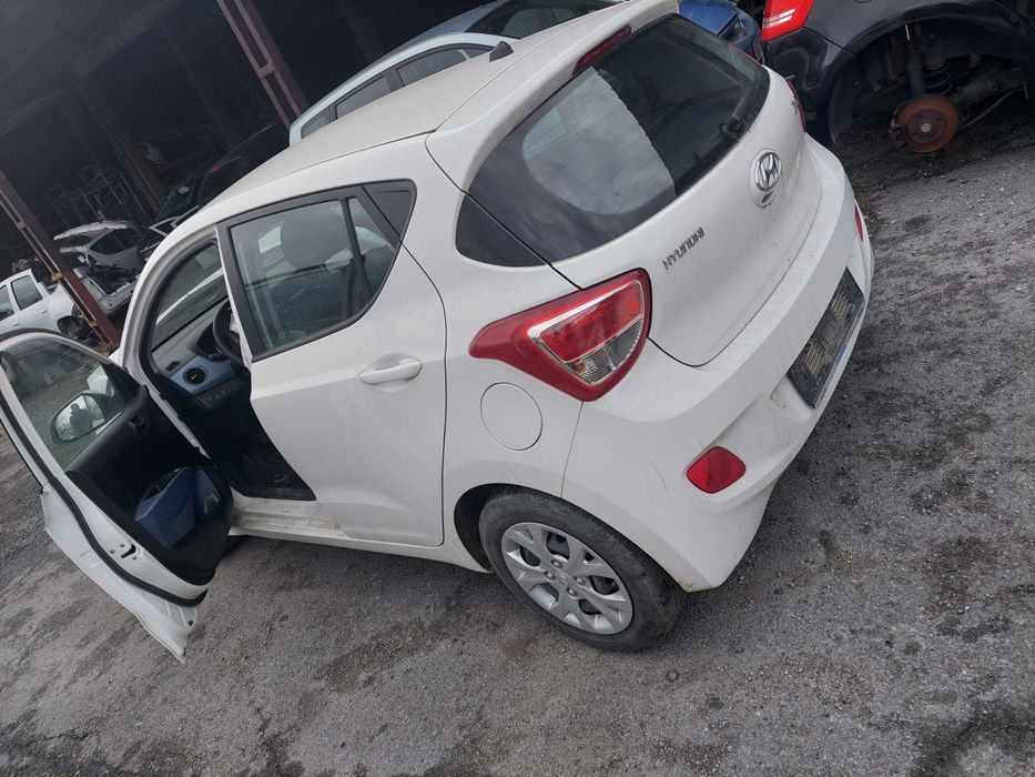 Hyundai i10 1.0 i , Хюндай И10 на части! 
Април 2016