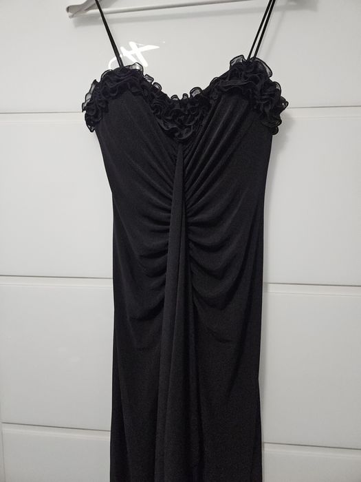 Rochie neagra eleganta