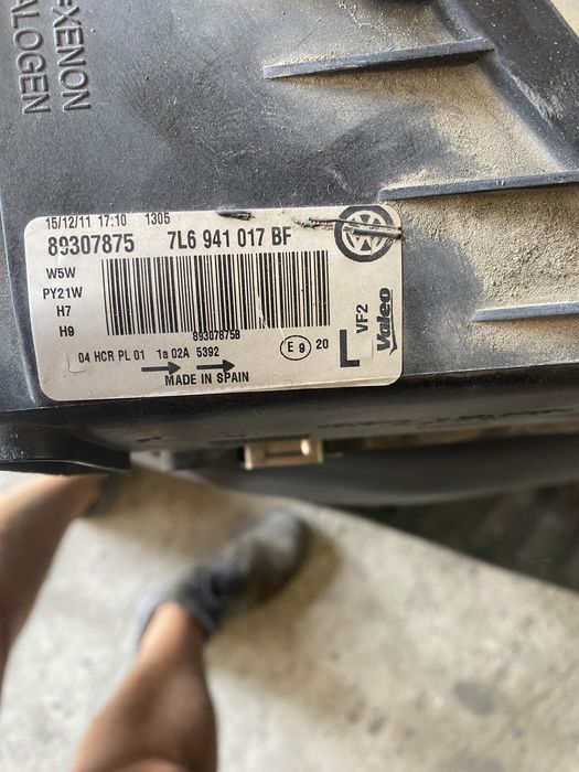 фар за туарег vw touareg