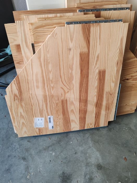 Polite colt IKEA IVAR