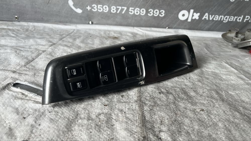 Subaru Impreza 2008- Бутони лява врата