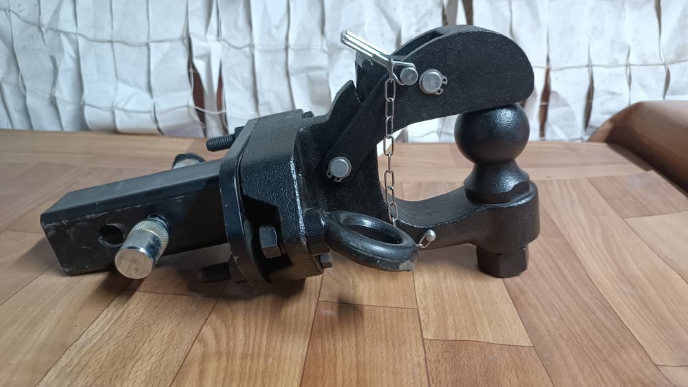 Фаркоп сцепка для внедорожника