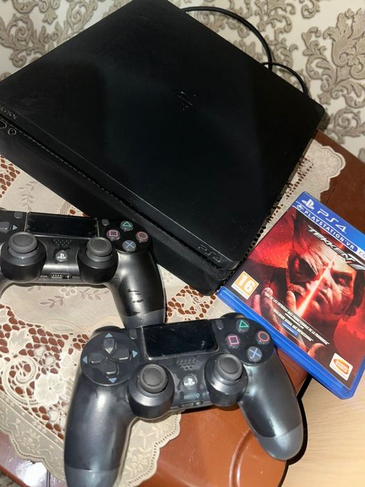 Playstation 4 slim Срочно!