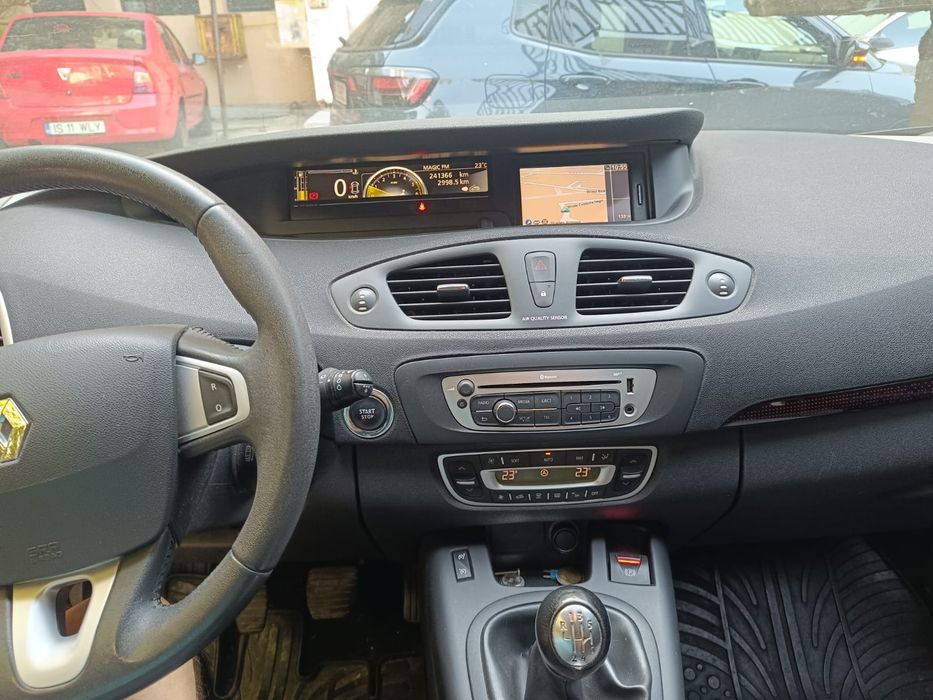 Renault Scenic 1.5 diesel din 2012