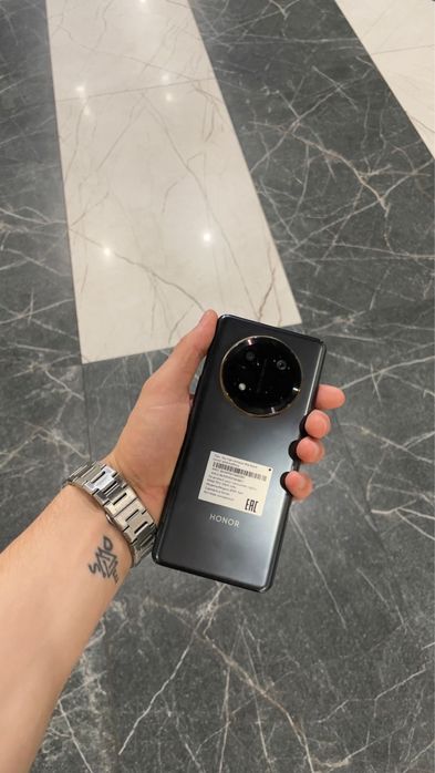 Обмен Xonor X9c 12/256 Идеал