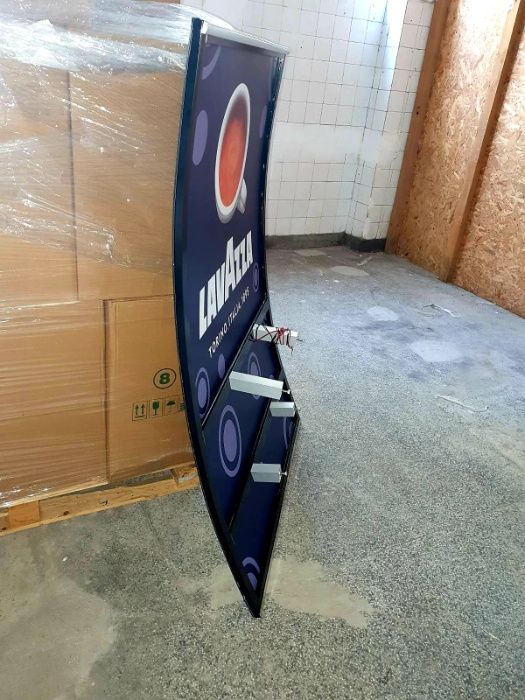 Козирки за вендинг машини с LED осветление Vending