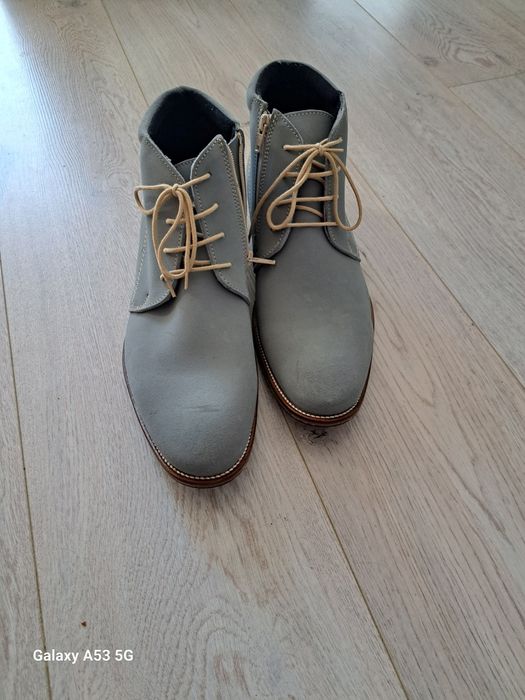 Noi!Ghete din  Italia ptr barbati marime 43