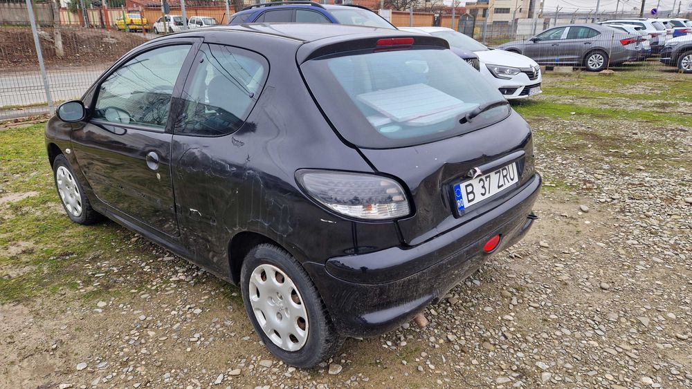 Peugeot 206, 1.4 benzina, an 2001, 195.000 km