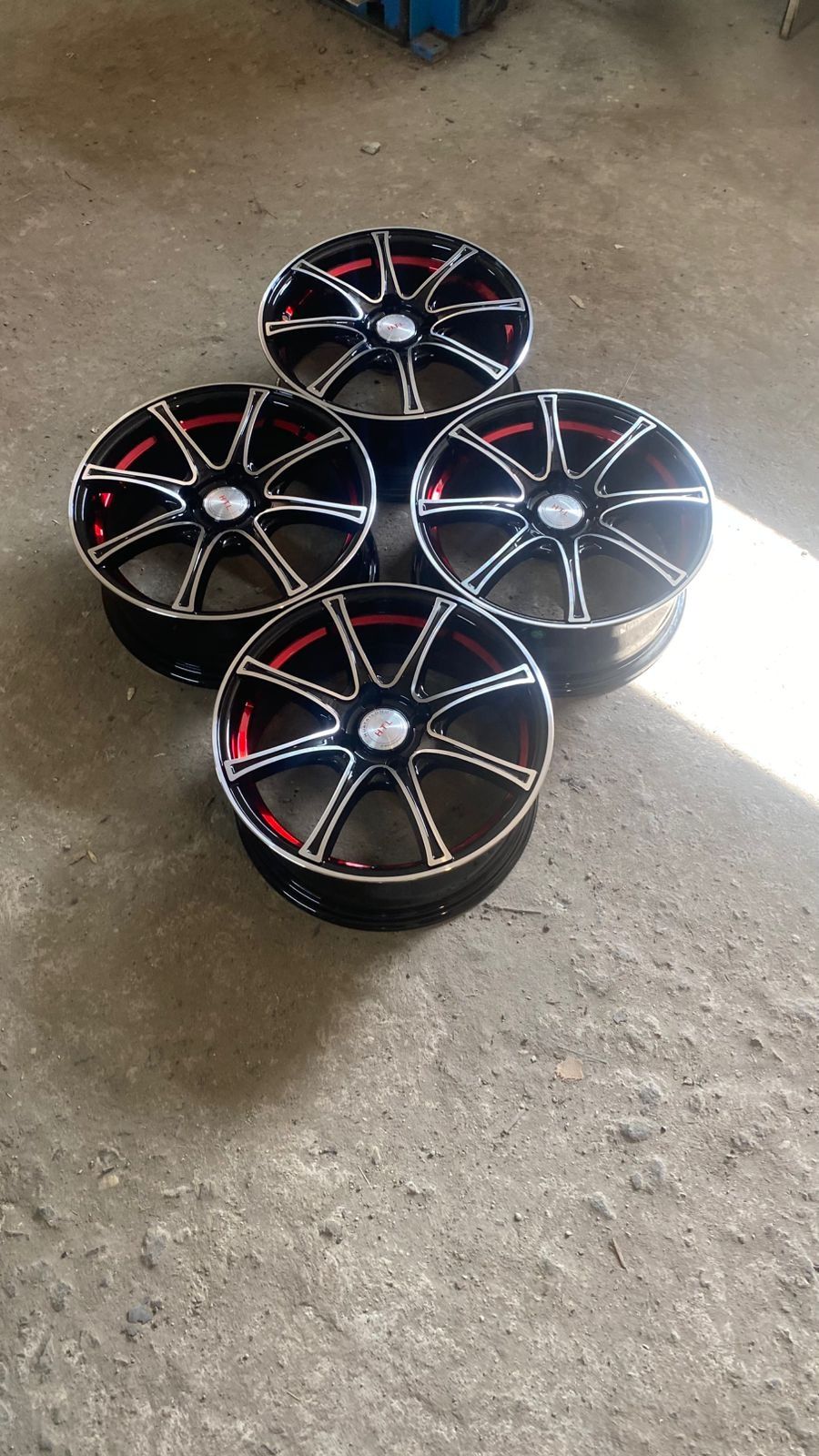 R15 PCD 4 *100 Комплект новых легкосплавных дисков
