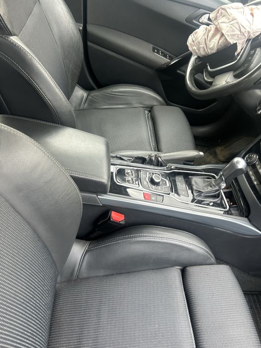 Haion, bară spate, stopuri Peugeot 508 SW 2011