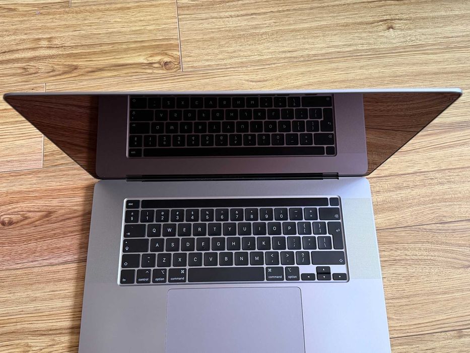 MacBook Pro 16 2019`Core i7-9750H/32GB RAM/512GB SSD/AMD Pro 5300M/Като Нов/Батерия 9 часа — миниатюра 10