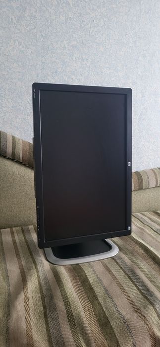 HP монитор компьютерный