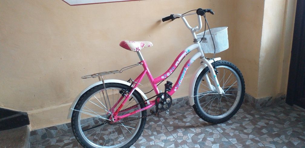 Bicicleta fete 20 inh.