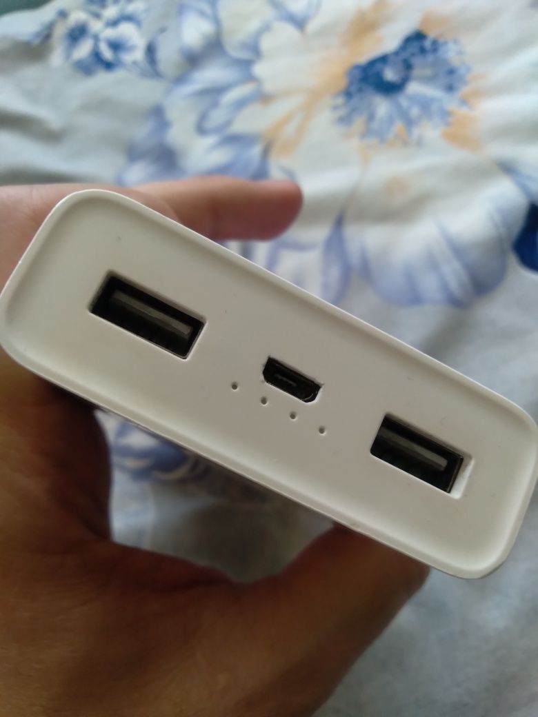 Продам power bank 20000mah