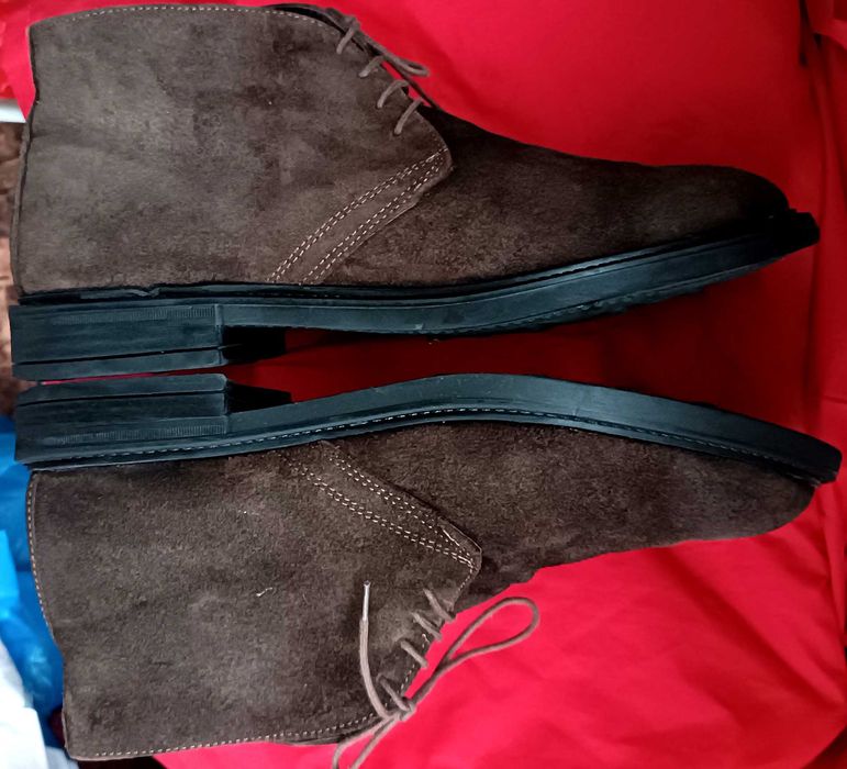 Ghete chukka din piele naturala intoarsă mărimea 44 made in ITALY