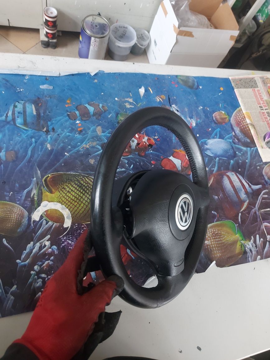 Волан и айрбег за VW Golf 4