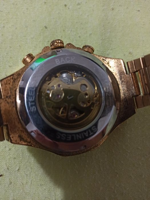 Часовник  Winner